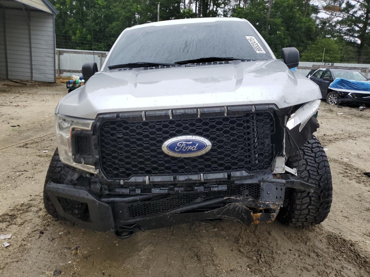 Ford F-150 Supercrew Image 4