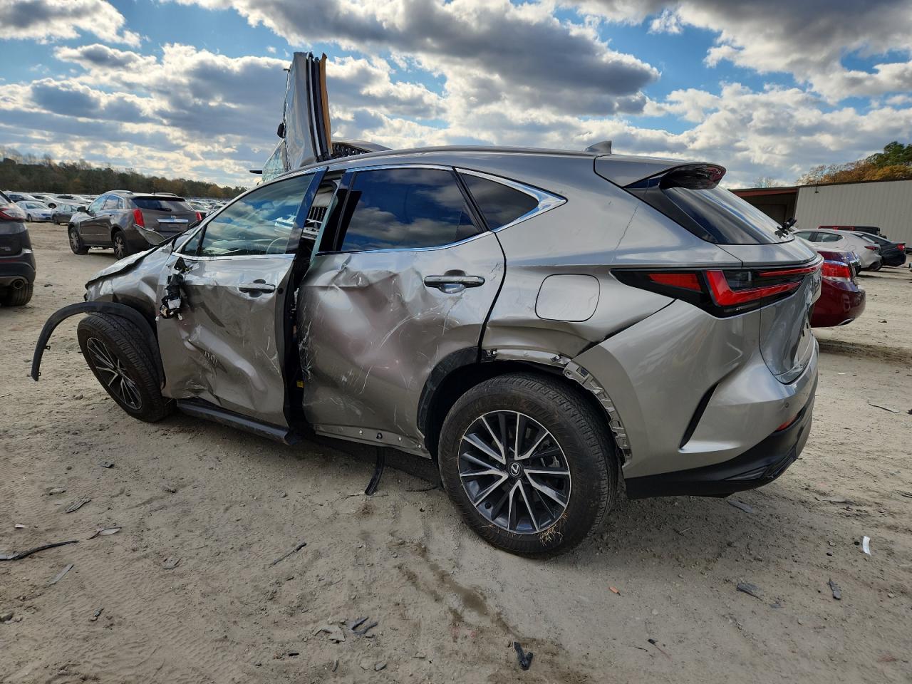Lexus NX 350 Premium Image 7
