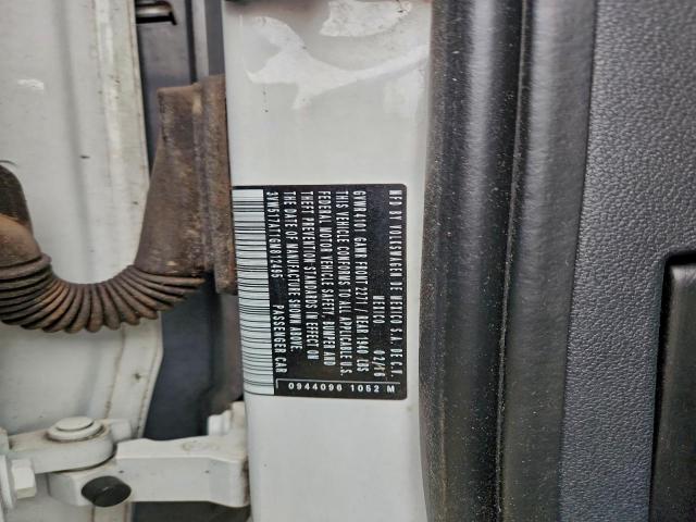 Volkswagen Beetle S/se Image 11