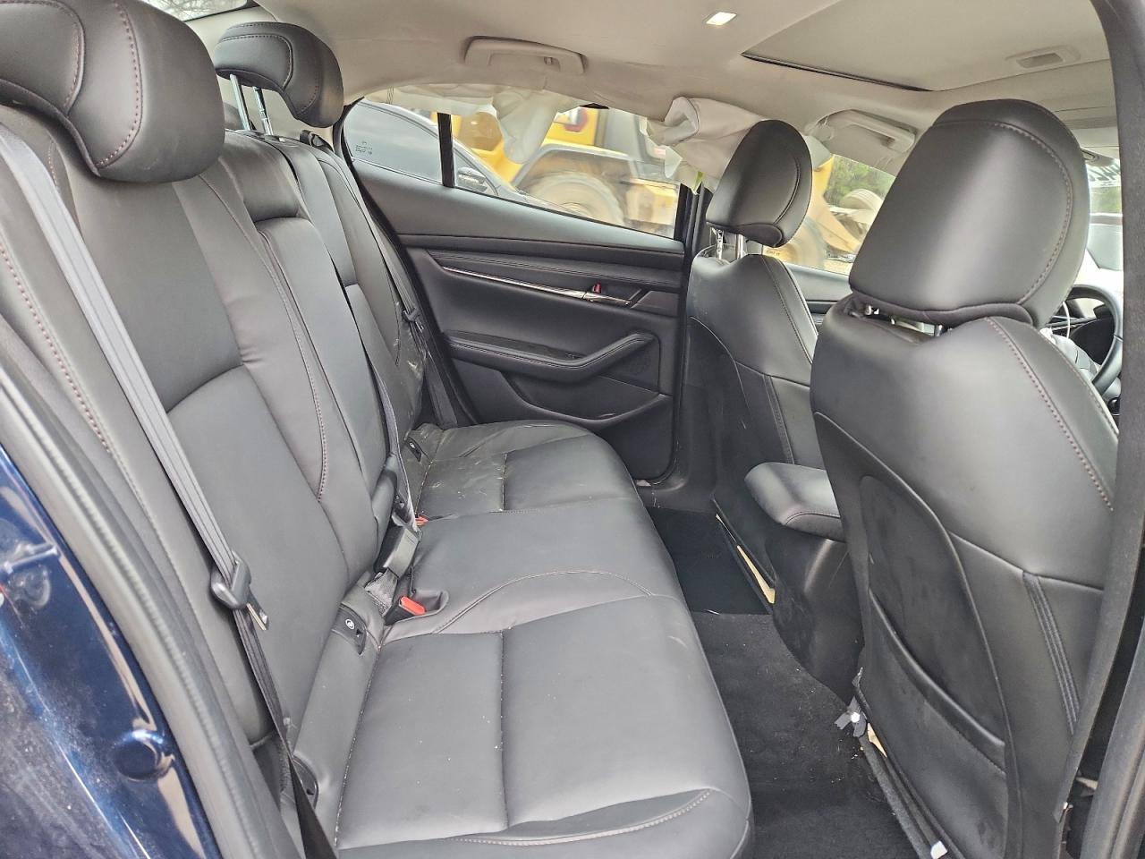 Mazda 3 Preferred Image 10