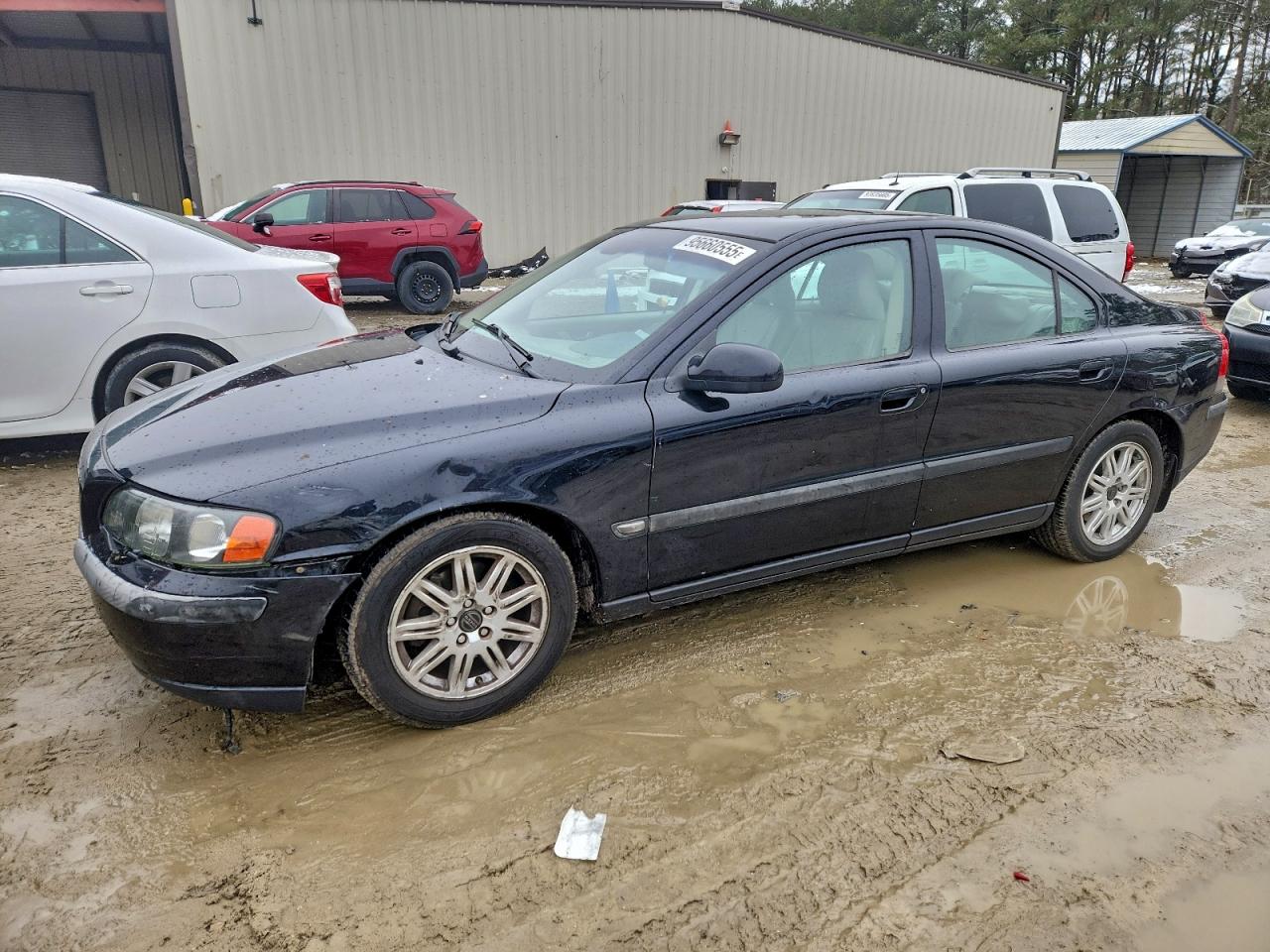 Volvo S60 2.4t Image 1