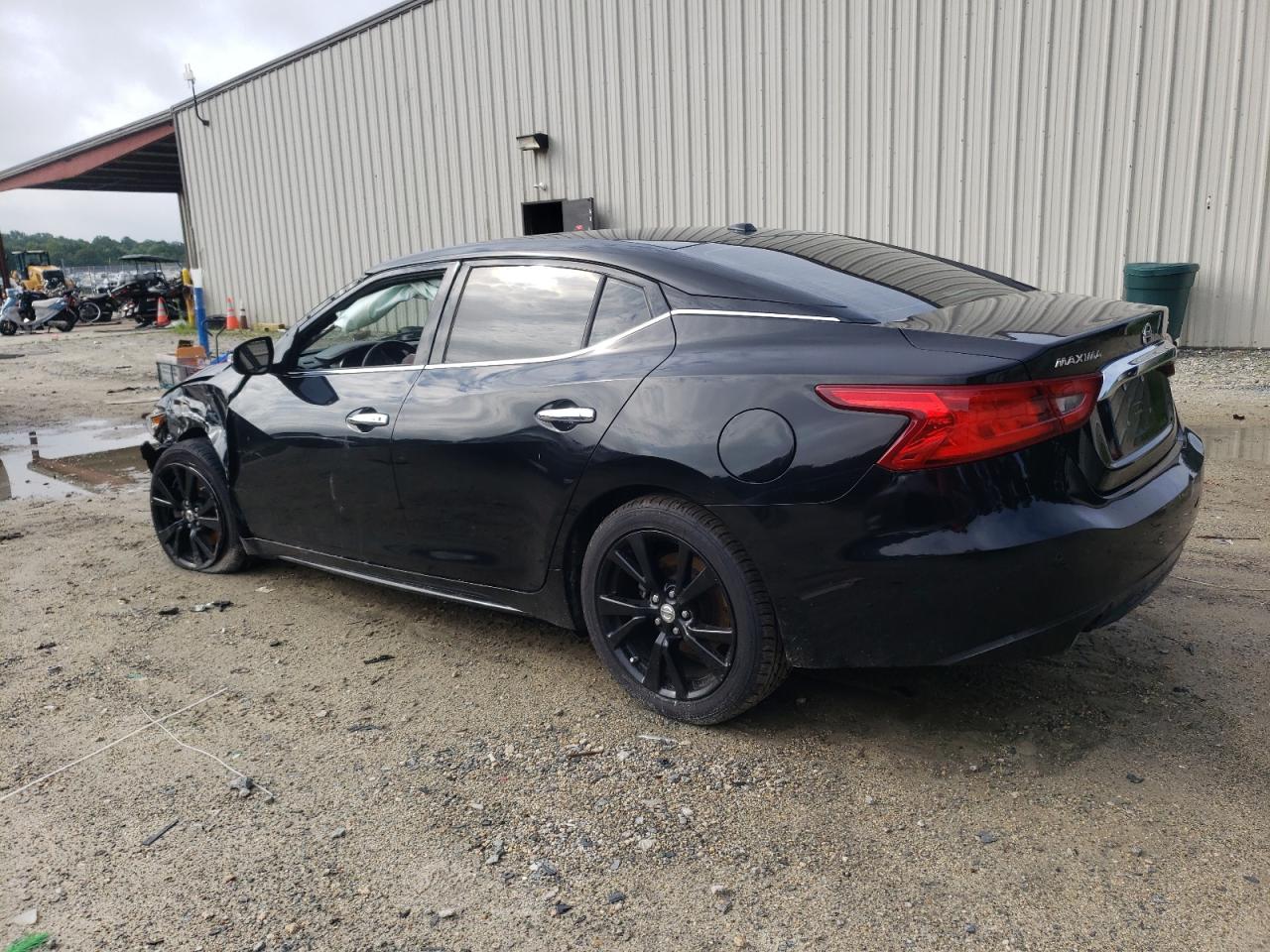 Nissan Maxima 3.5s Image 7