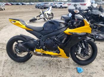  Salvage Suzuki Gsxr750