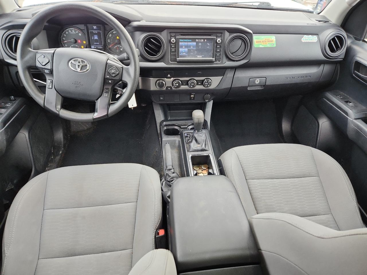 Toyota Tacoma Double Cab Image 4