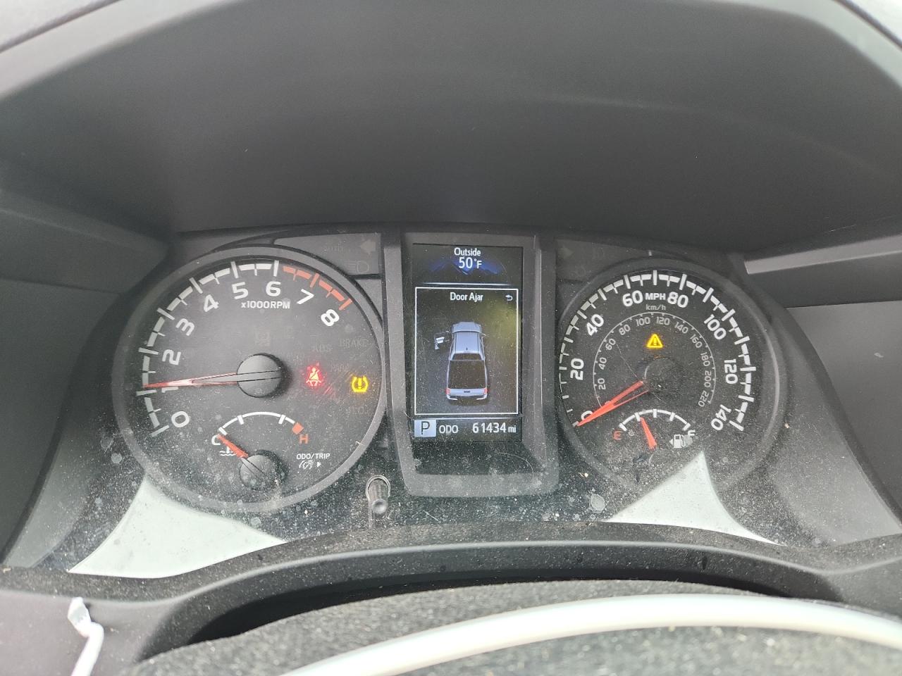 Toyota Tacoma Double Cab Image 7