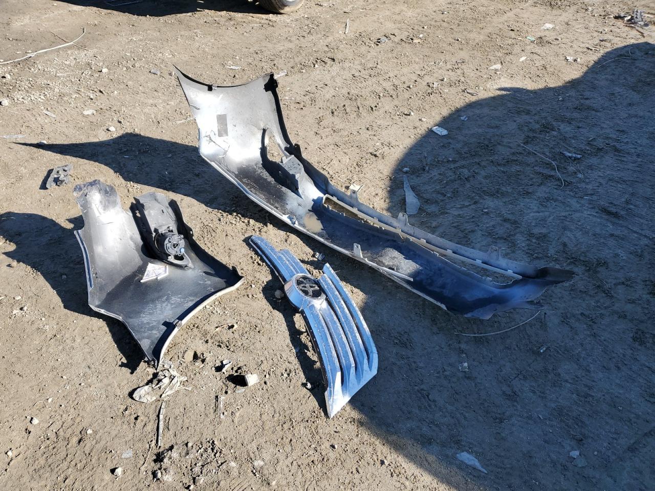 Toyota RAV4 Limited Image 13