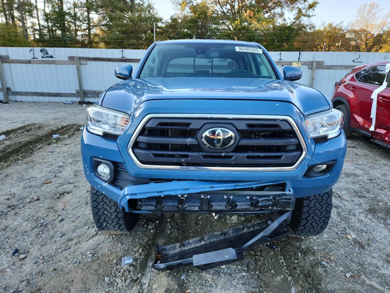 Toyota Tacoma Double Cab Image 9