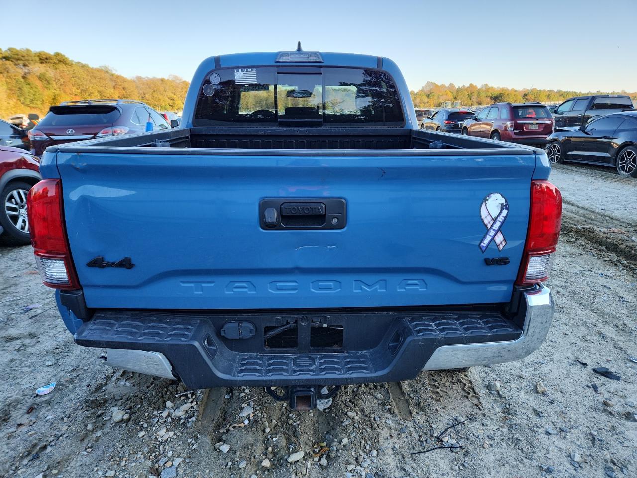 Toyota Tacoma Double Cab Image 8