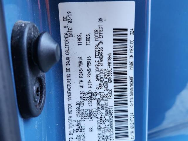 Toyota Tacoma Double Cab Image 2