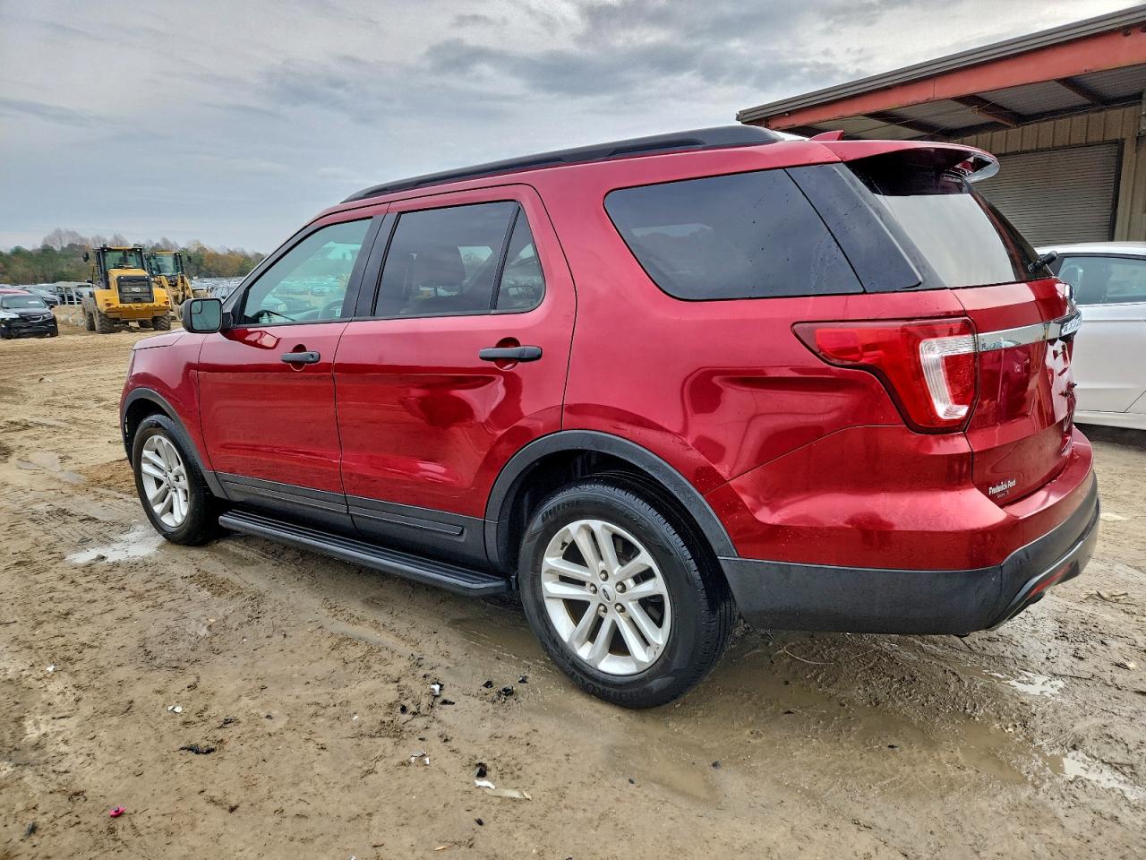 Ford Explorer Image 2