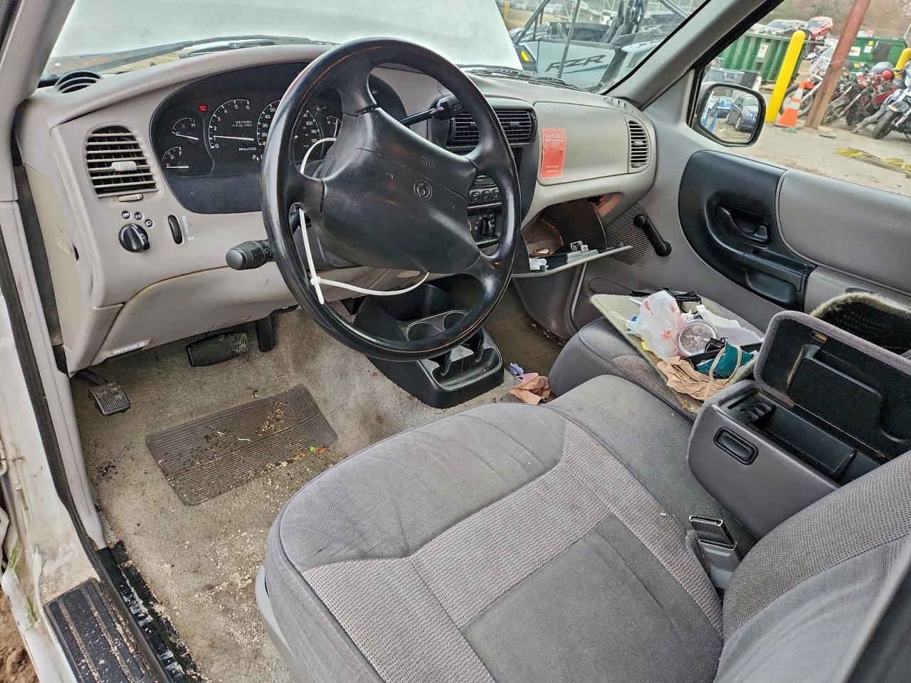 Mazda B Series Cab Plus Image 5