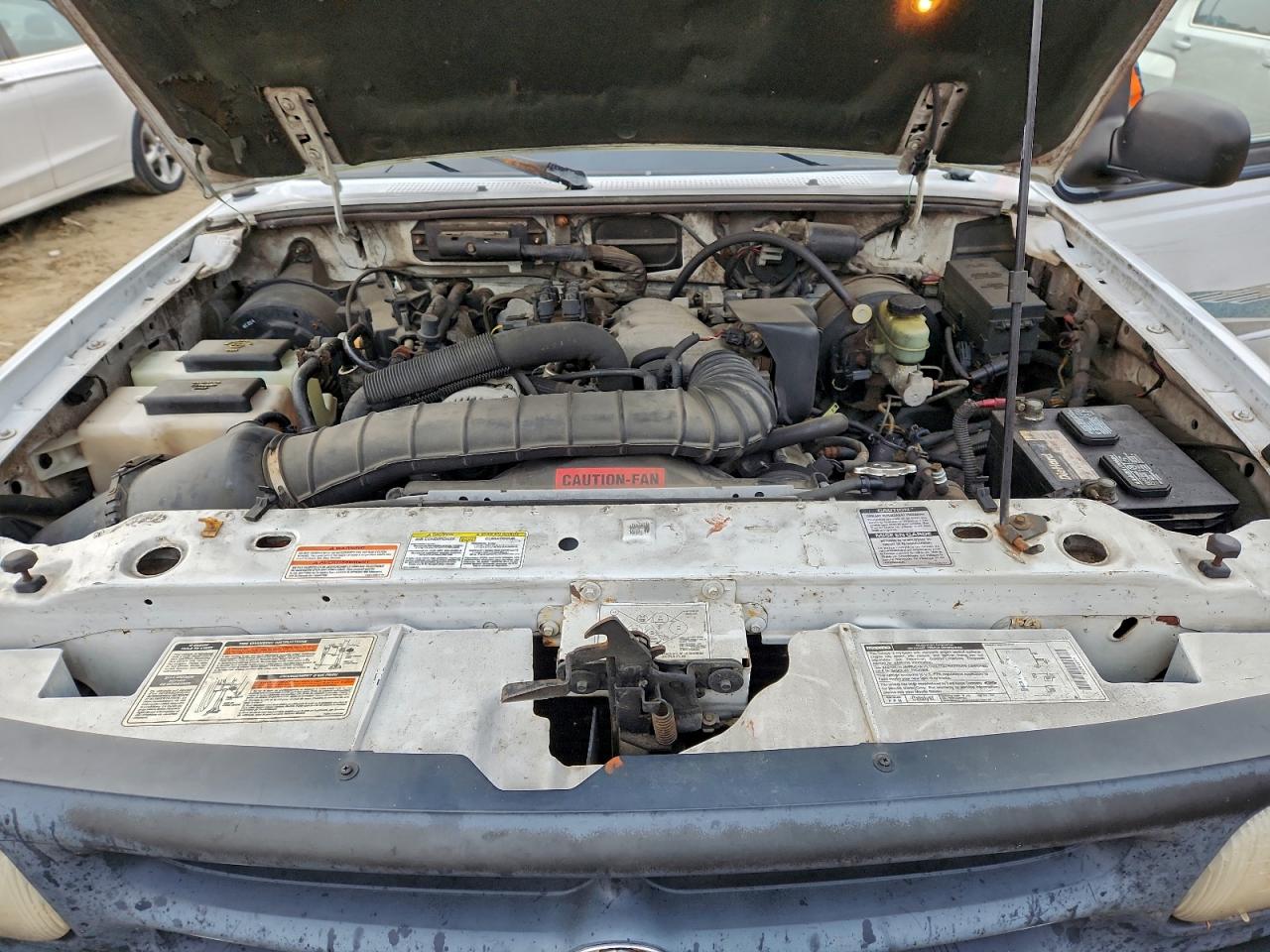 Mazda B Series Cab Plus Image 9