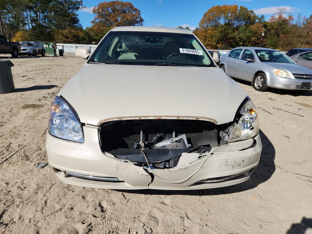 Buick Lucerne Cxl Image 12