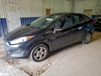  Salvage Ford Fiesta