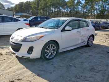  Salvage Mazda Mazda3