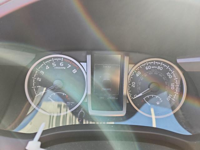 Toyota Tacoma Double Cab Image 12