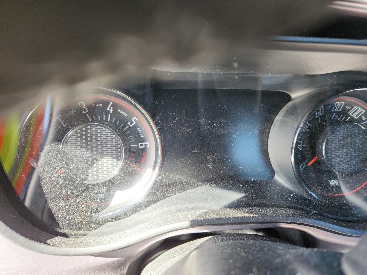 Dodge Challenger Sxt Image 9