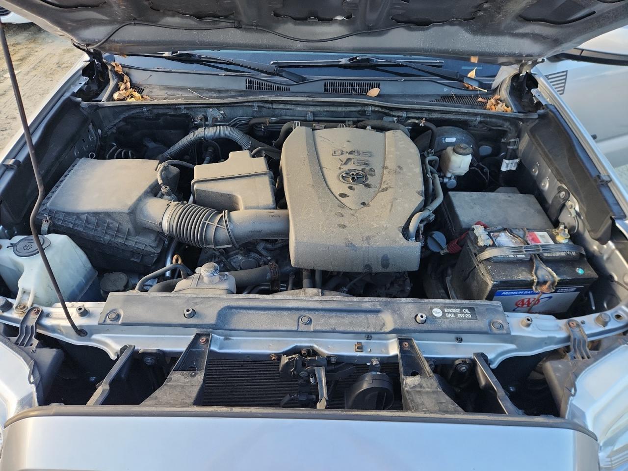 Toyota Tacoma Double Cab Image 10