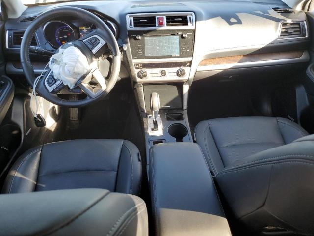 Subaru Outback 2.5i Limited Image 8