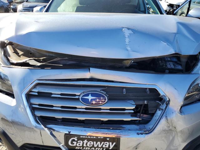 Subaru Outback 2.5i Limited Image 11