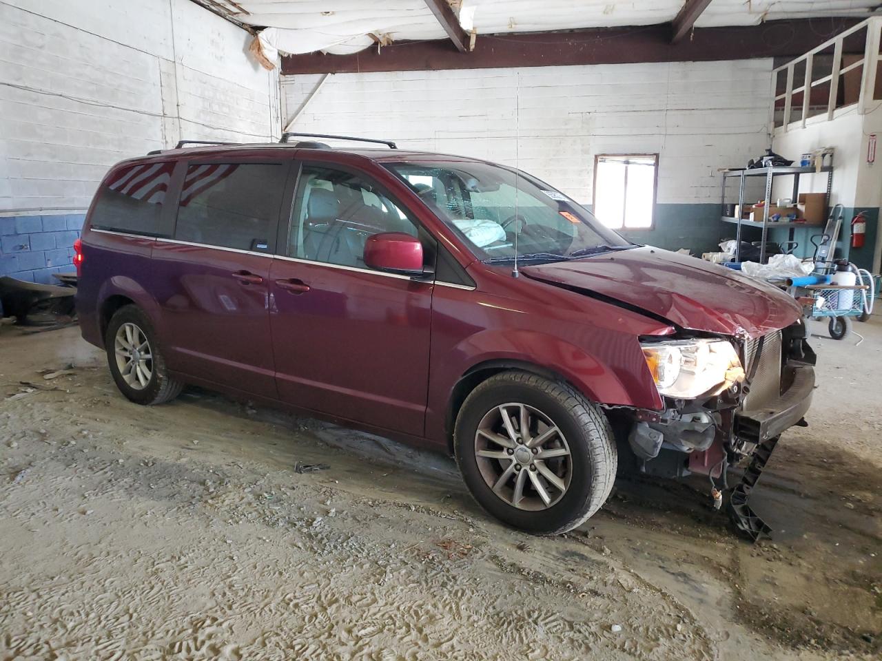 Dodge Caravan Sxt Image 4