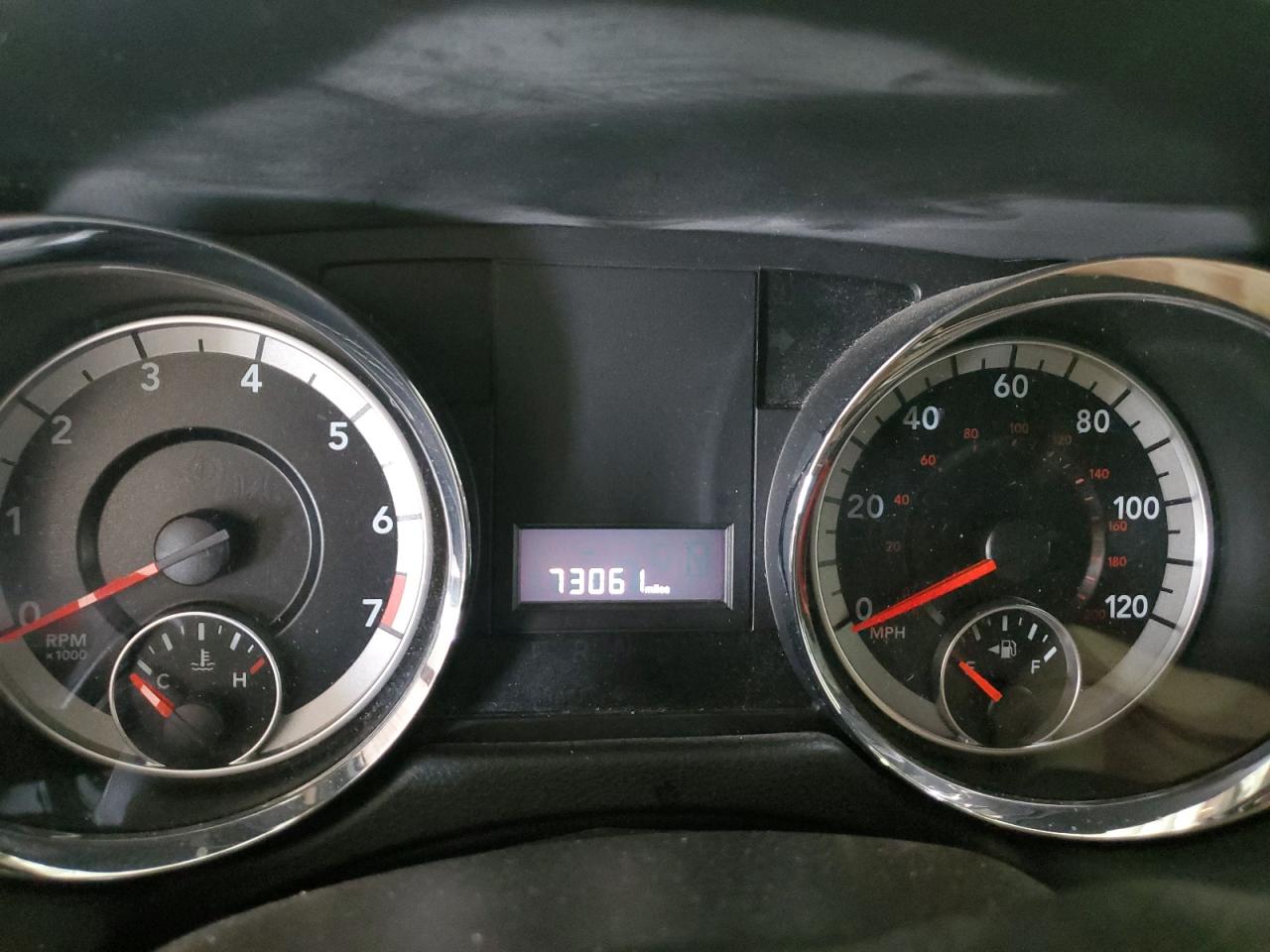 Dodge Caravan Sxt Image 9