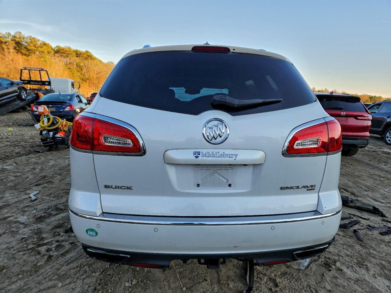Buick Enclave Image 9