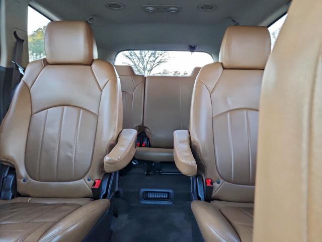 Buick Enclave Image 13