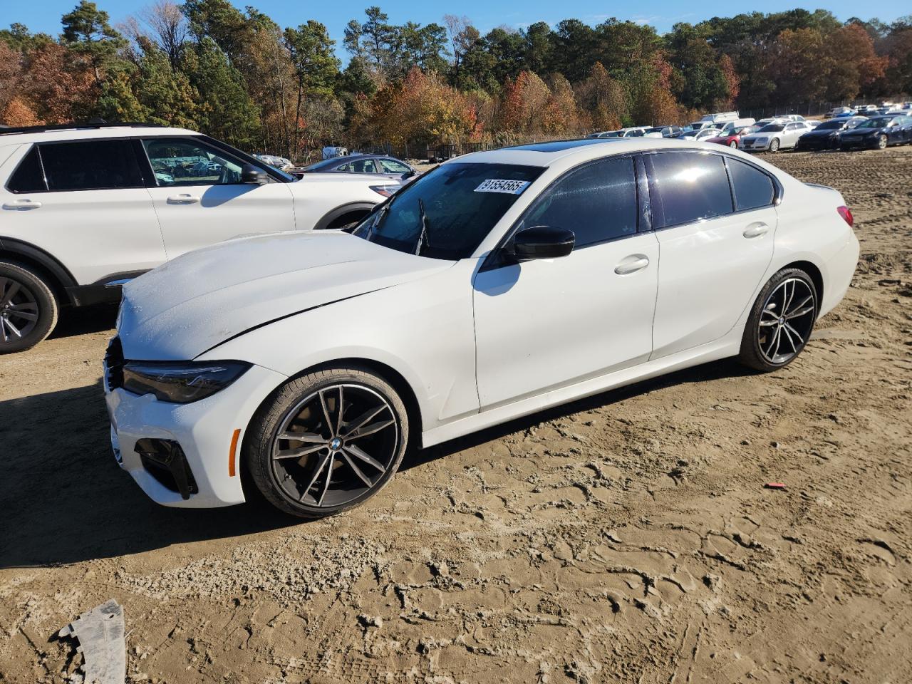 BMW 3 Series Image 1