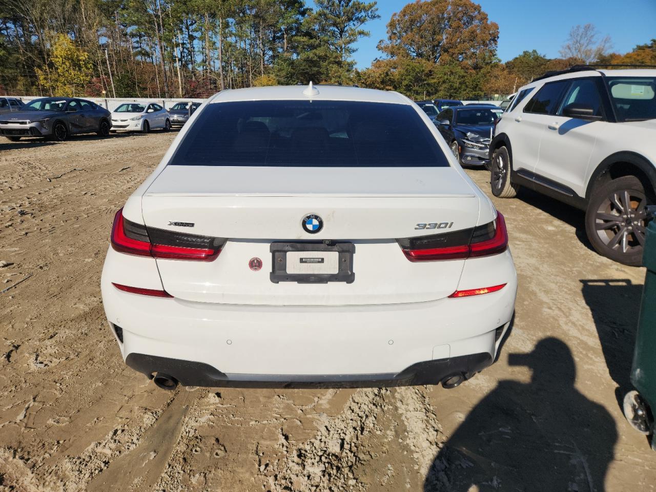 BMW 3 Series Image 10