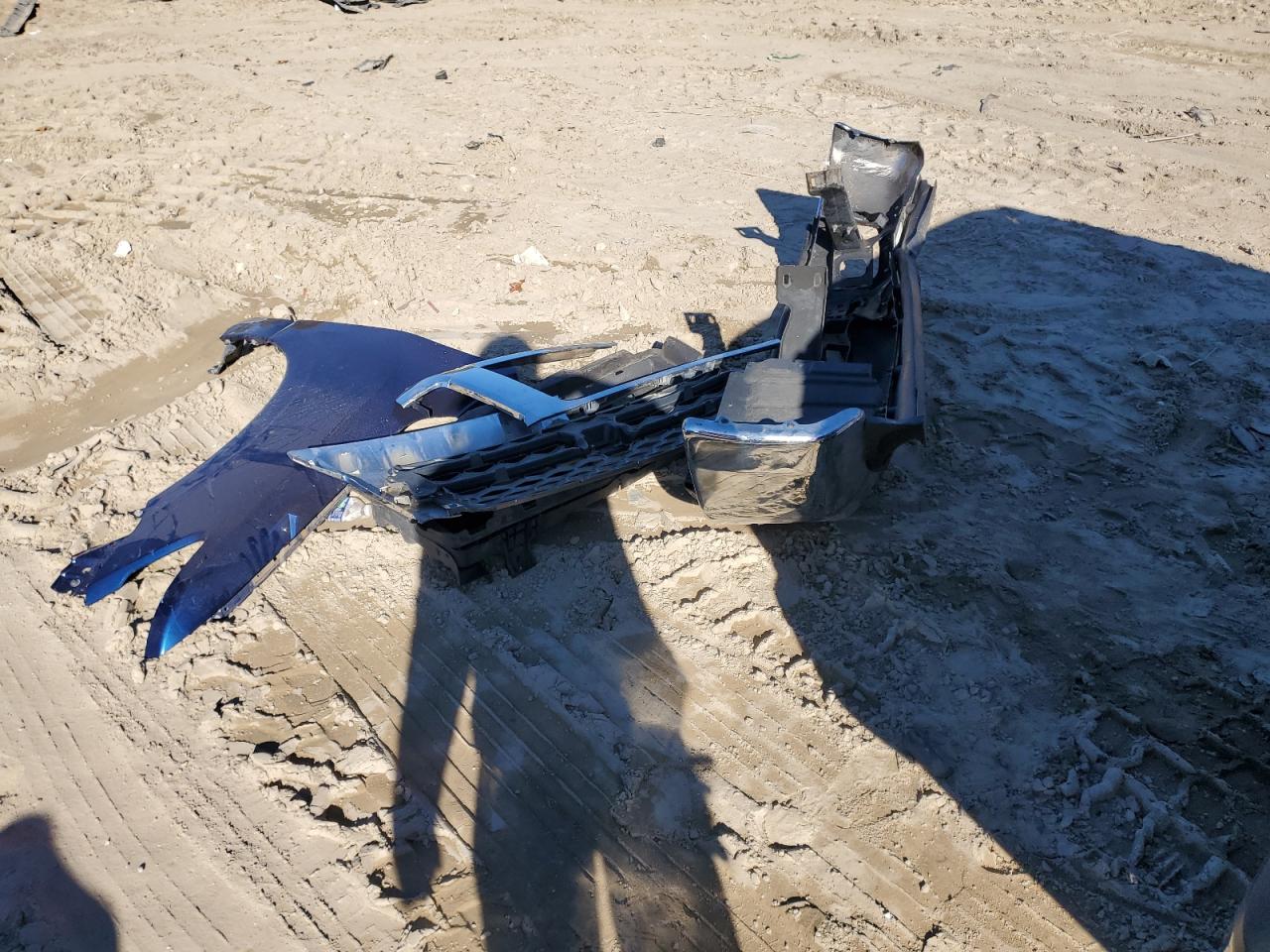 Nissan Titan S Image 9