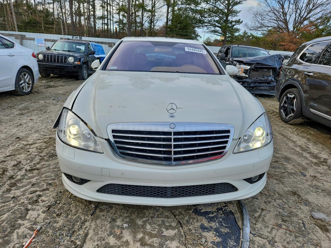 Mercedes-Benz S-Class 550 4matic Image 5