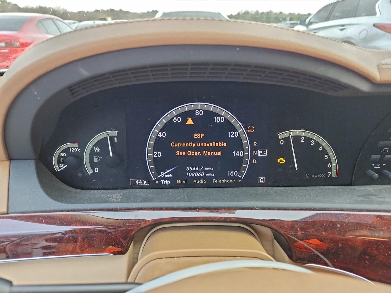 Mercedes-Benz S-Class 550 4matic Image 8