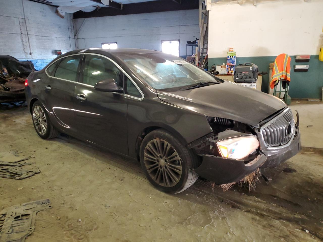 Buick Verano Image 3