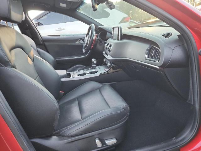 Kia Stinger Gt Image 2