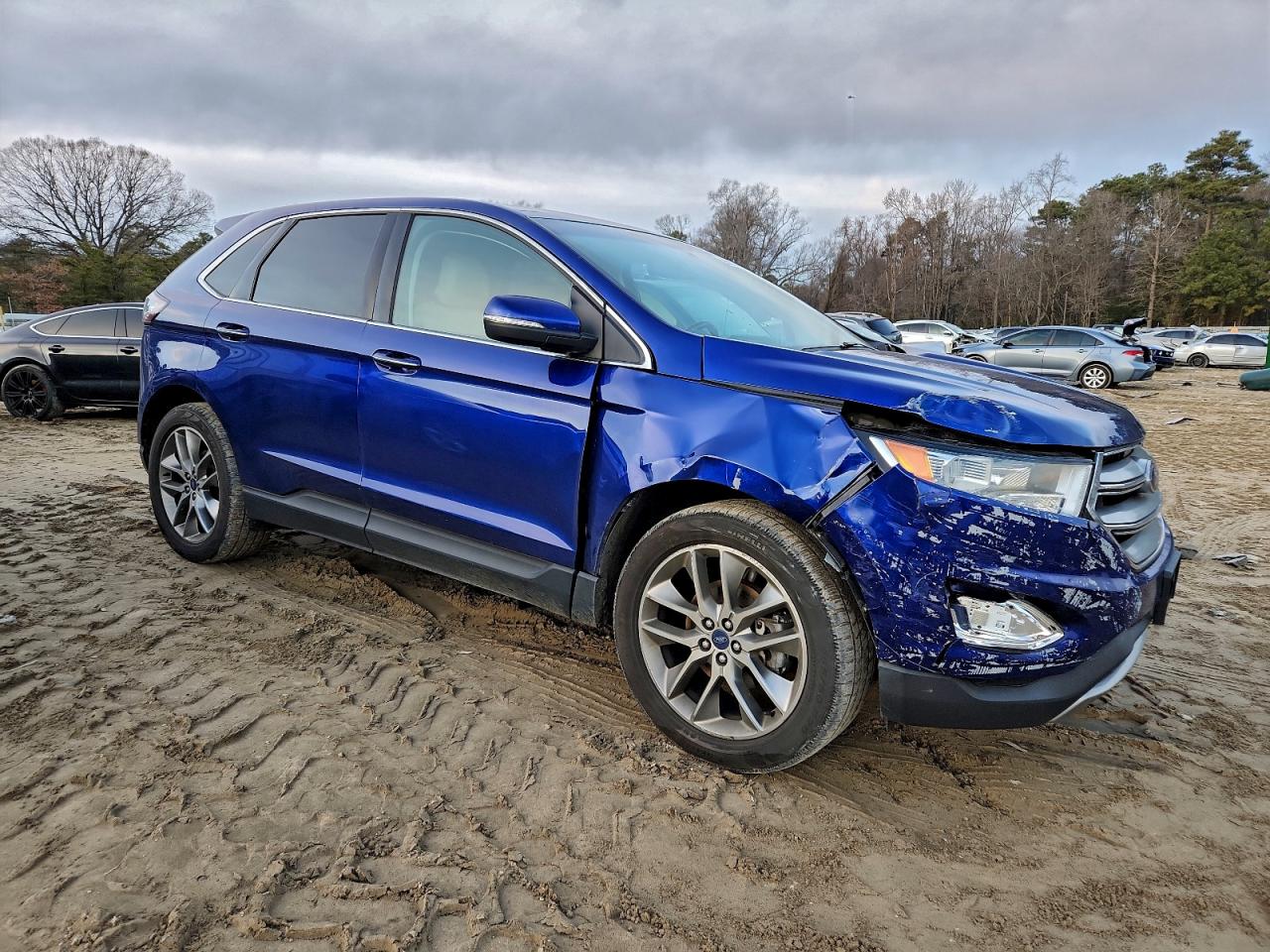 Ford Edge Titanium Image 7