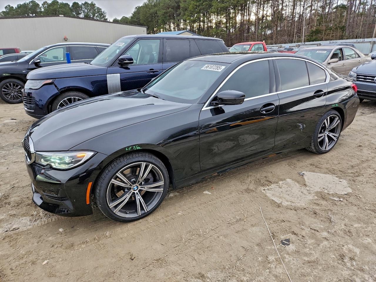 BMW 3 Series Image 1