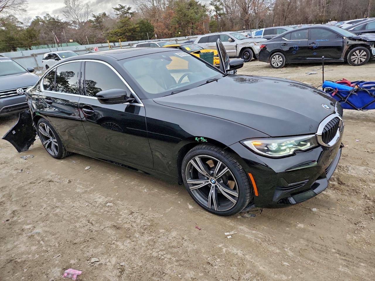 BMW 3 Series Image 2