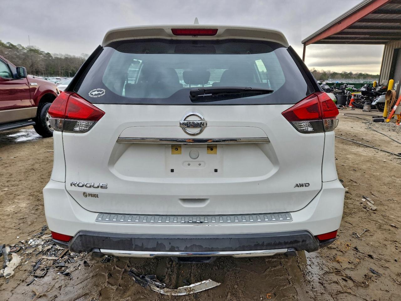 Nissan Rogue S Image 6