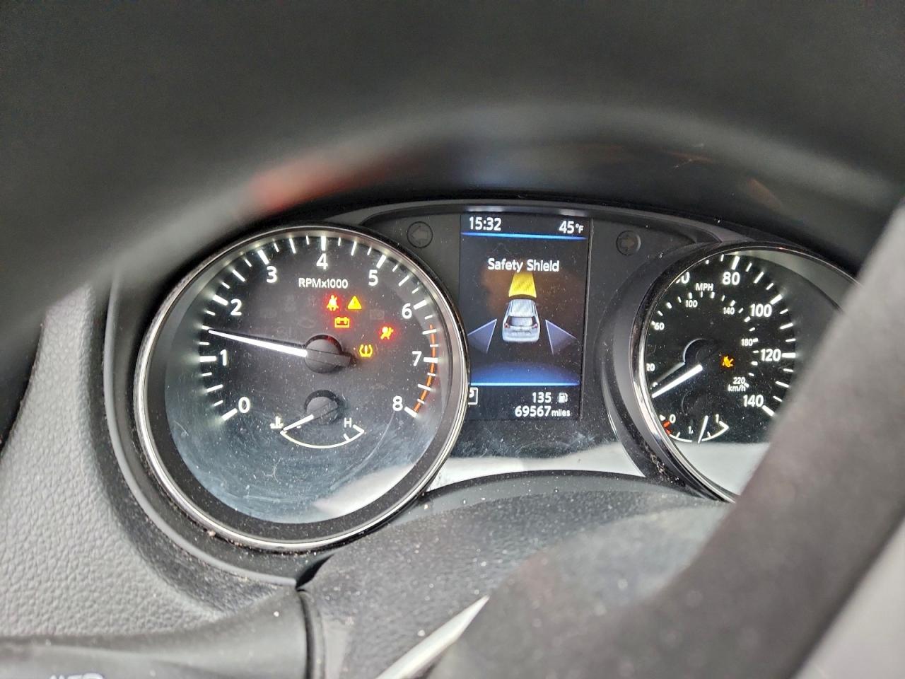 Nissan Rogue S Image 7