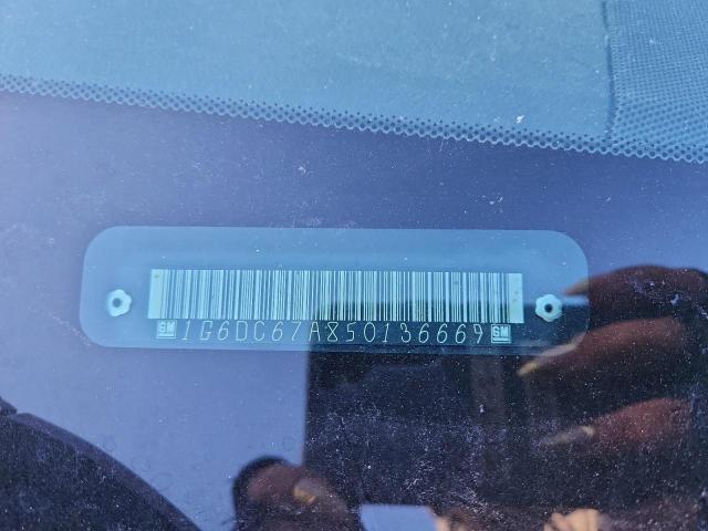 Cadillac STS Image 10