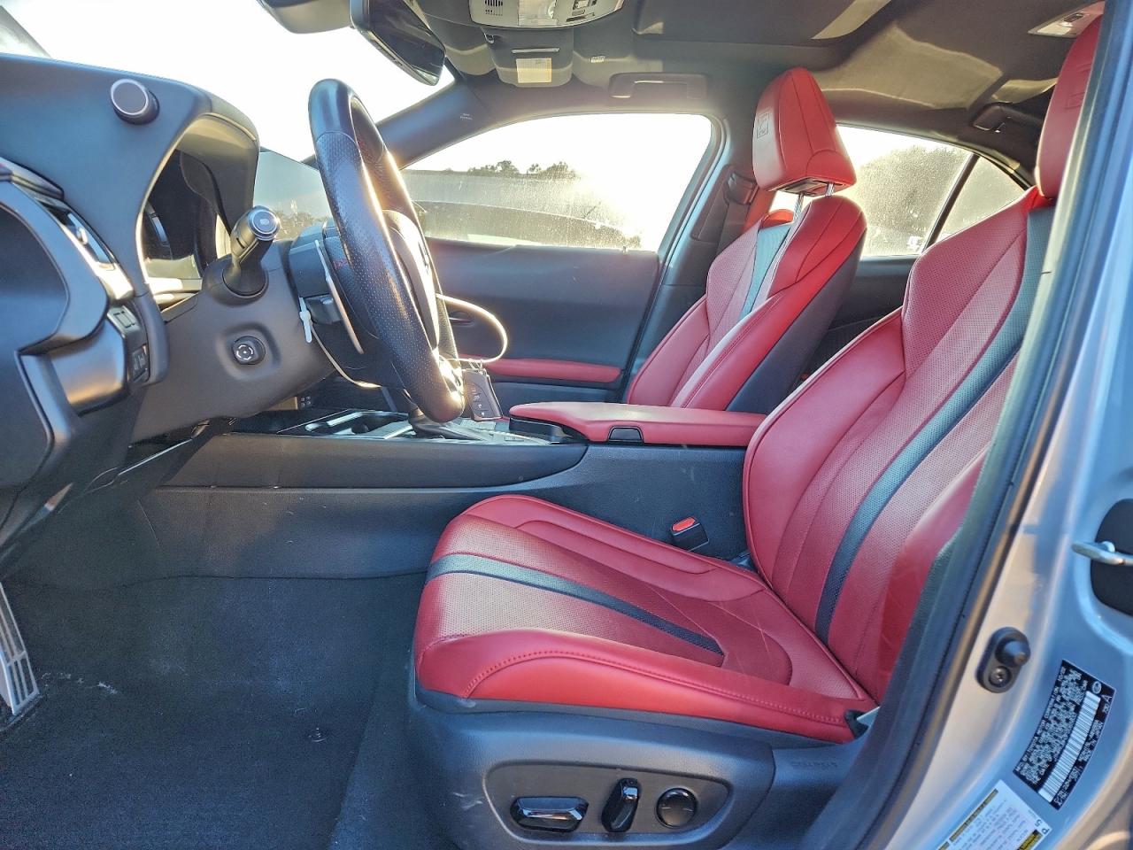 Lexus Ux 250h Premium Image 5