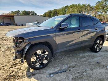  Salvage Hyundai KONA