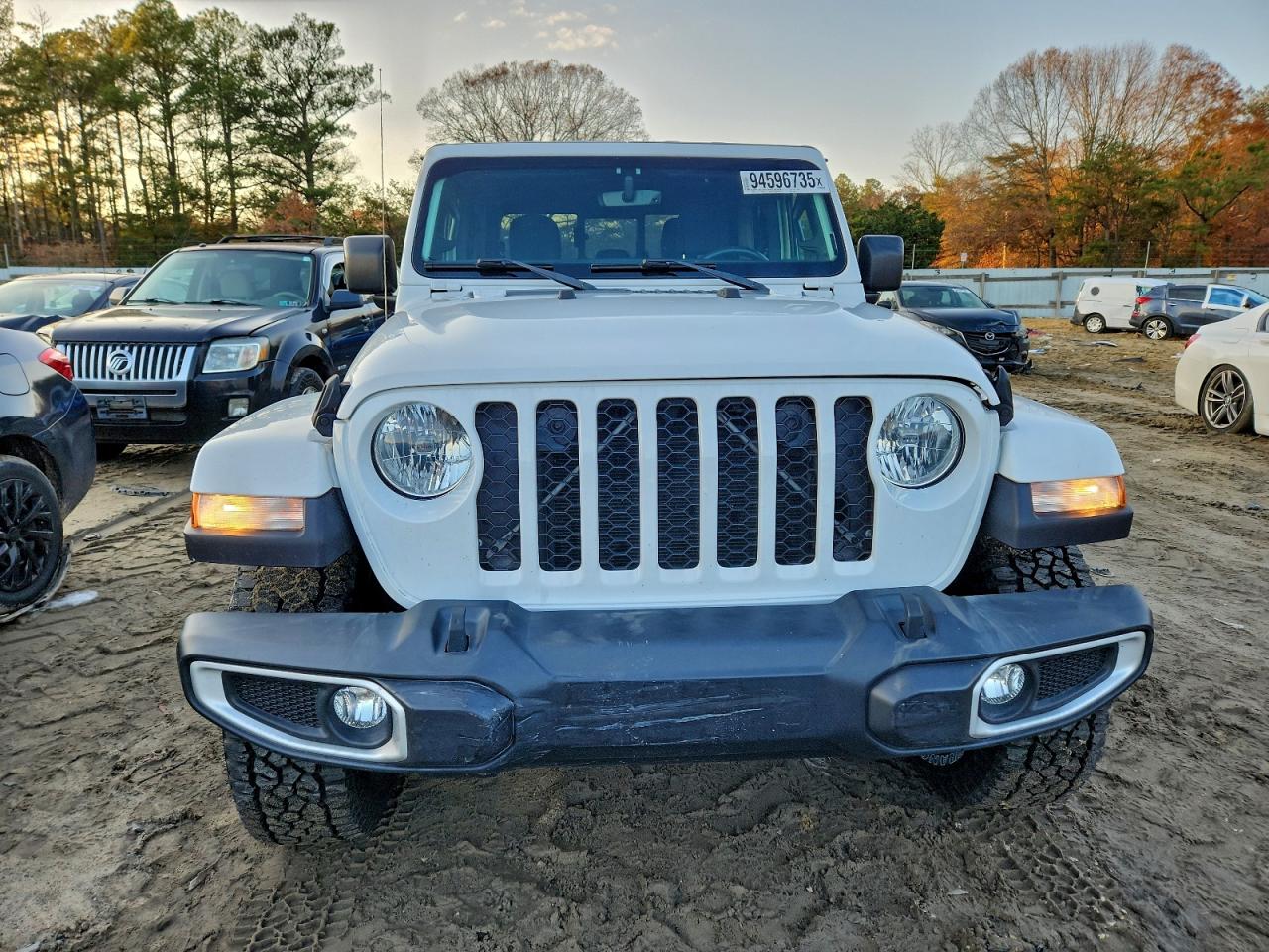 Jeep Gladiator Sport Image 4