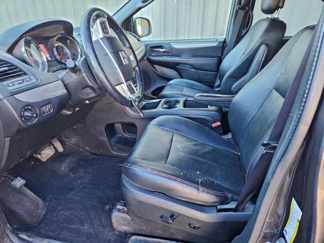 Dodge Caravan R/t Image 14