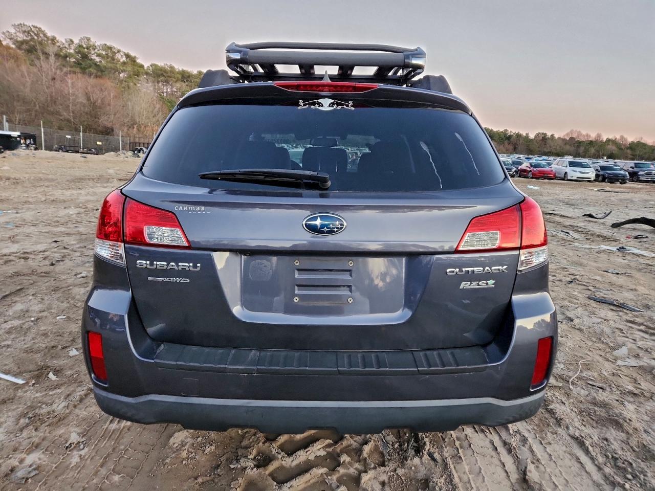 Subaru Outback 2.5i Limited Image 4