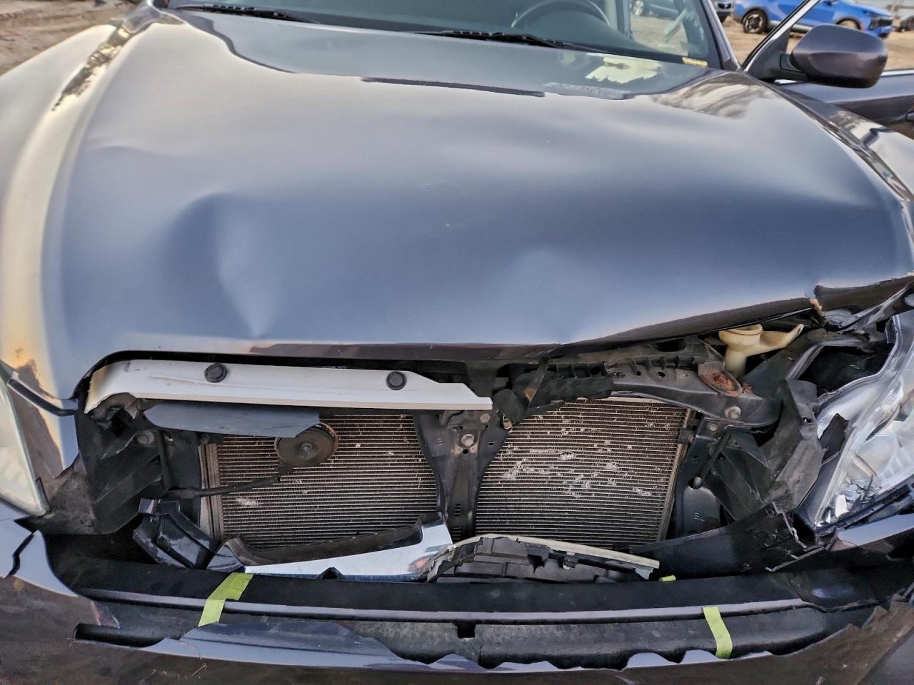 Subaru Outback 2.5i Limited Image 8