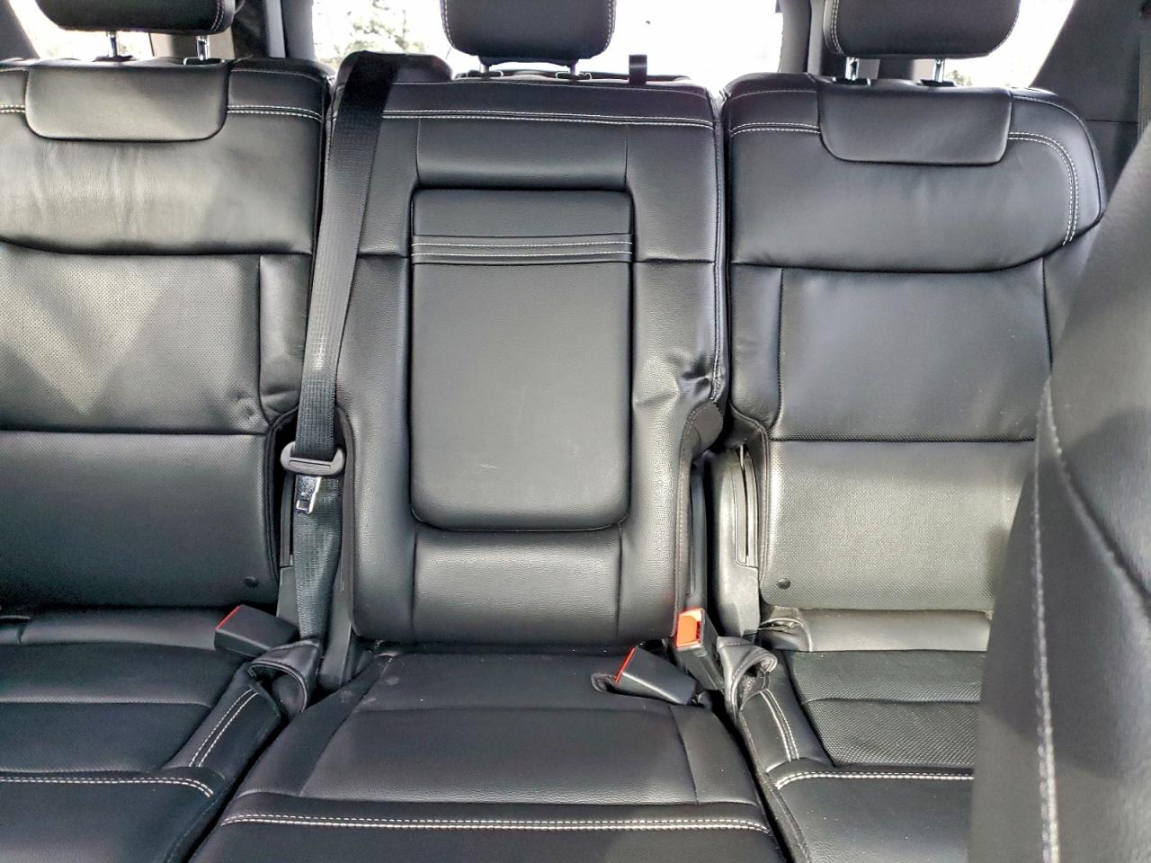 Ford Explorer St Image 5