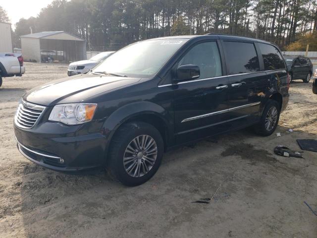  Salvage Chrysler Minivan