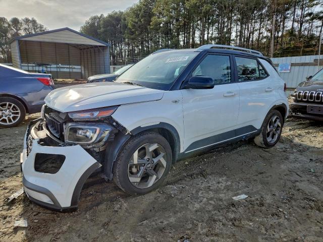  Salvage Hyundai VENUE